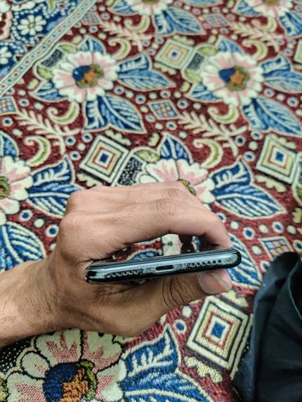 IPHONE X NON PTA , EXCHANGE POSSIBLE 4