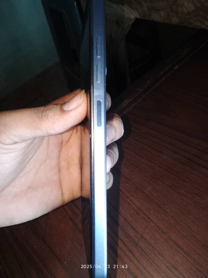 Tecno Spark 20C 3