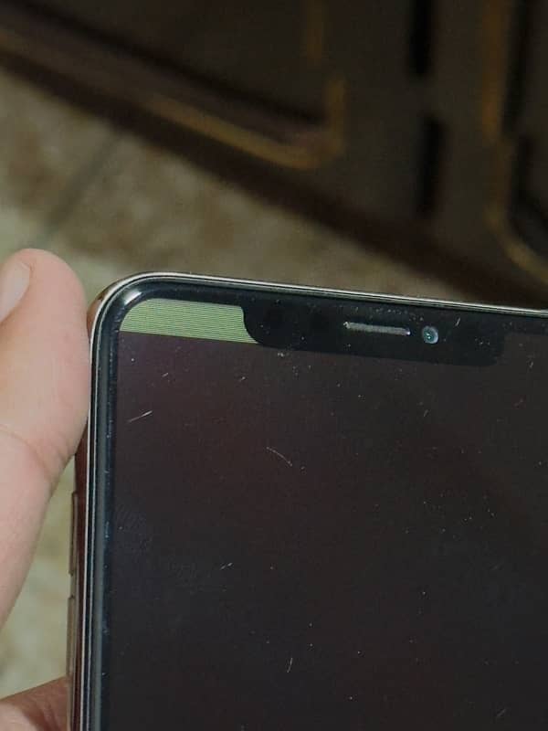 iphone xs max 4