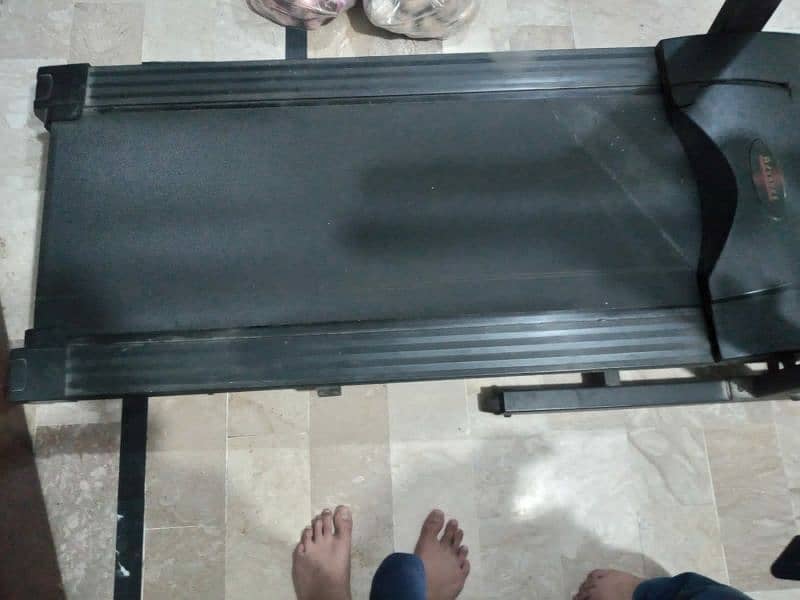 treadmils for gym good condition 5