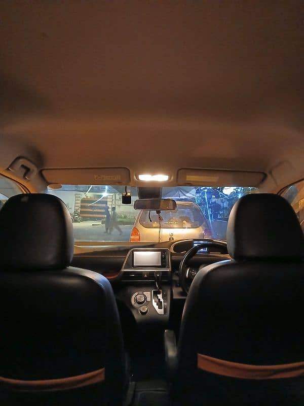 Toyota Sienta 2015 | Reg 2021 | Hybrid HEV | URGENT SALE | 7 Seater 4