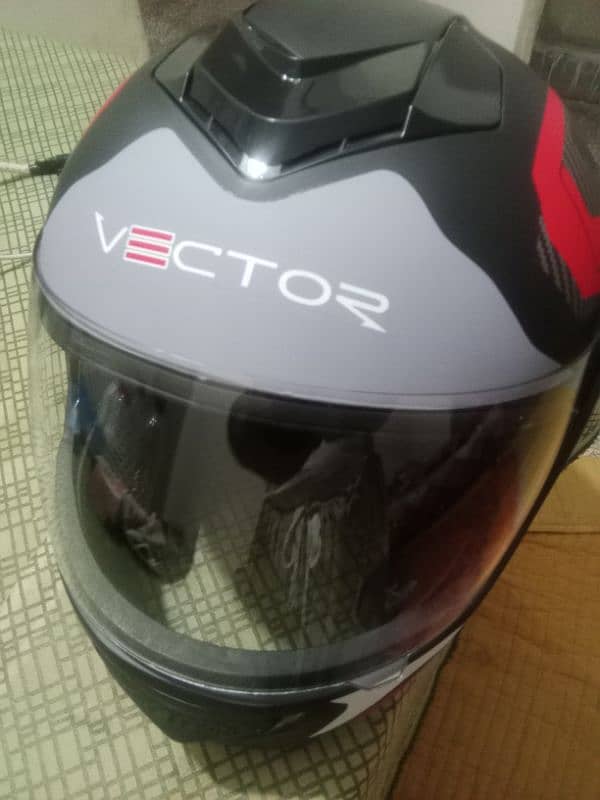Victor helmet with 3 option half full and sunglasses 0