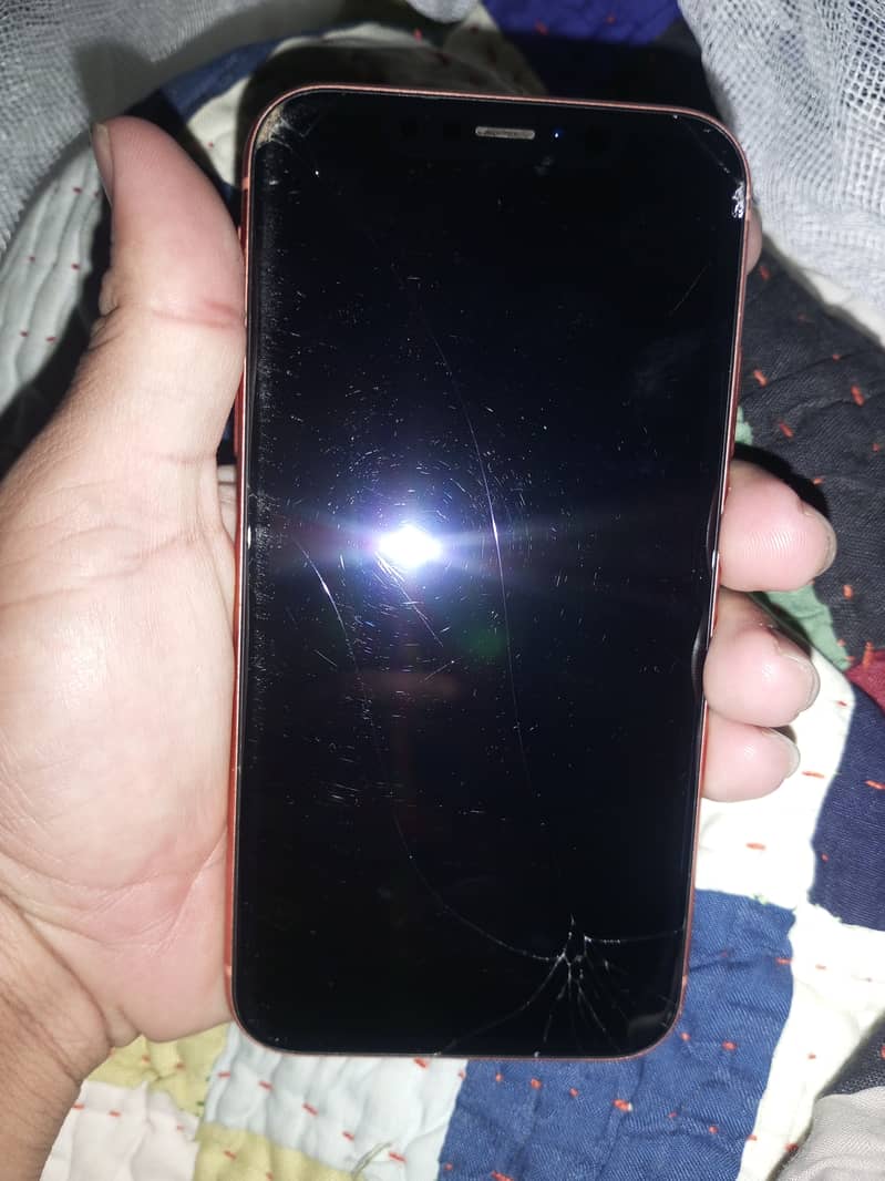 Apple iPhone XR 1