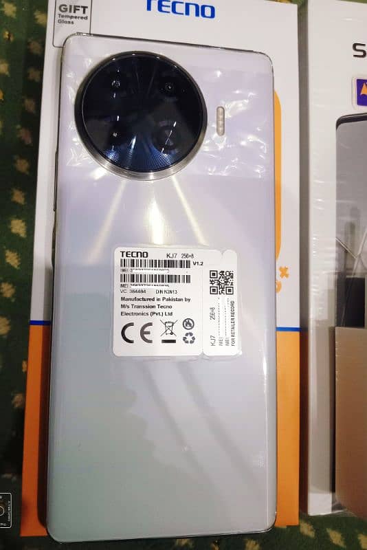 Tecno spark 20 pro plus 16/256 1