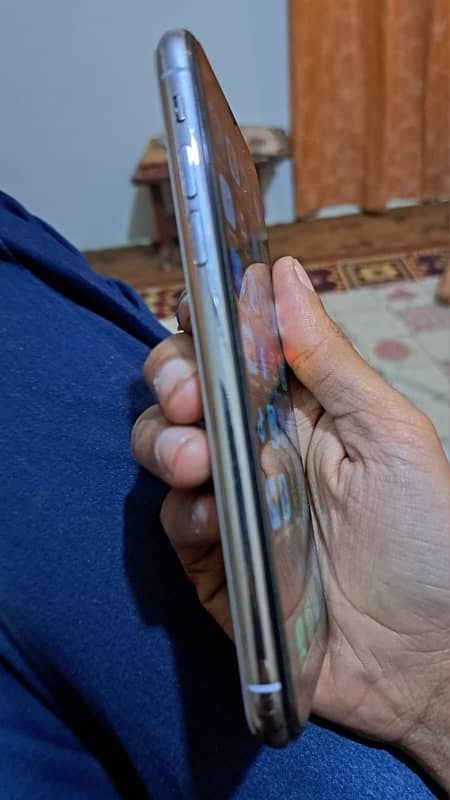 IPHONE X NON PTA 3