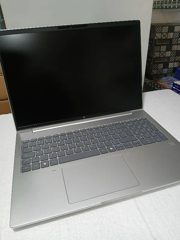 HP ELITEBOOK 660 16" G11 NOTEBOOK PC (CORE ULTRA 5 135U, 32GB) 512GB 4