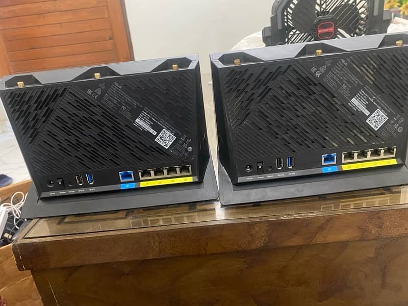 Asus RT AX-86S wifi 6 dual band gigabit ganing router 5