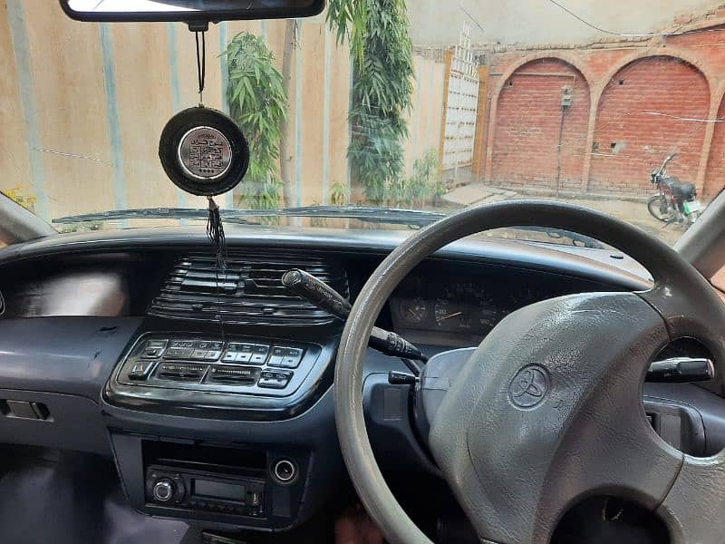 Toyota Lucida 1994 17