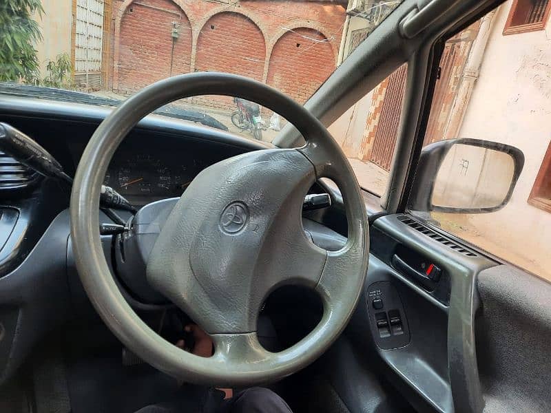 Toyota Lucida 1994 18