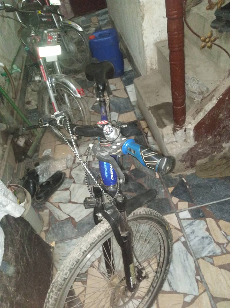 caspian bicycle 26 inches with good condition 9/10 condition 6