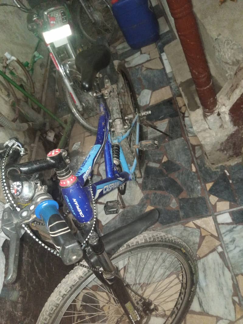 caspian bicycle 26 inches with good condition 9/10 condition 7
