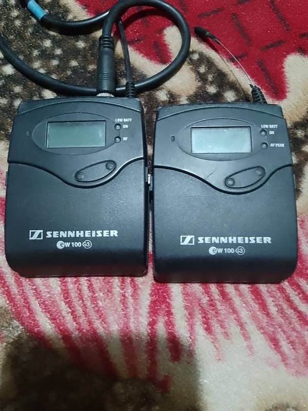 Sennheiser EW 100 G3 Wireless System with Clip-On Lavalier Mic 1
