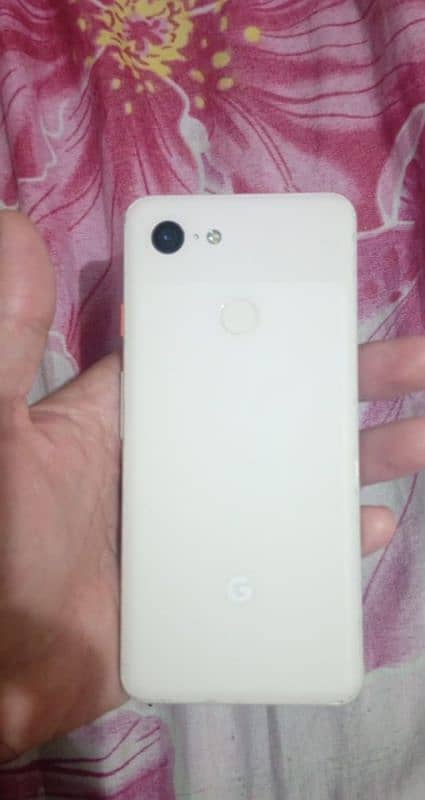 Google Pixel 3 - 128GB - 10/9 Condition - Non PTA 3
