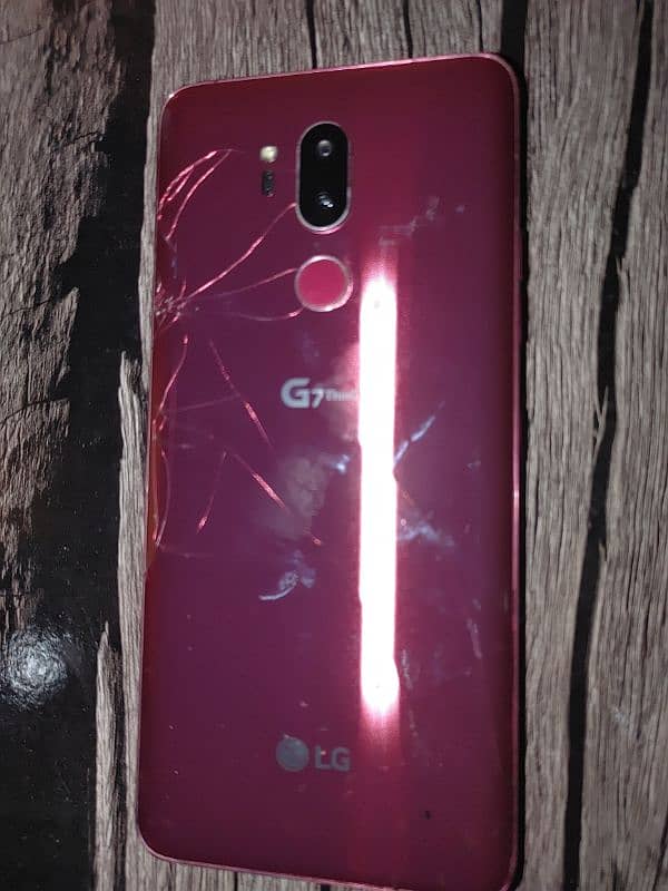 LG G7 thinq condition 8/10 4/64 pink color 1