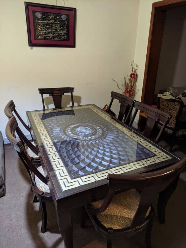 dining table for sale due to shifting. 0