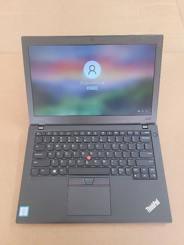 Lenovo X270 i5 6th Gen 8gb ram 10 by 10 only whatsapp 9