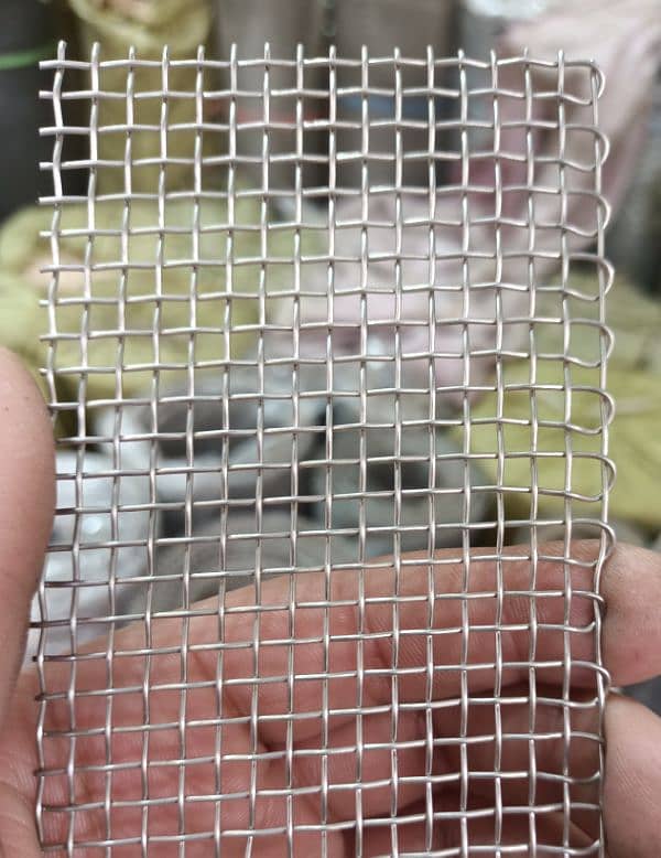 chain link fence razor wire barbed wire welded mesh Security Wire jali 13