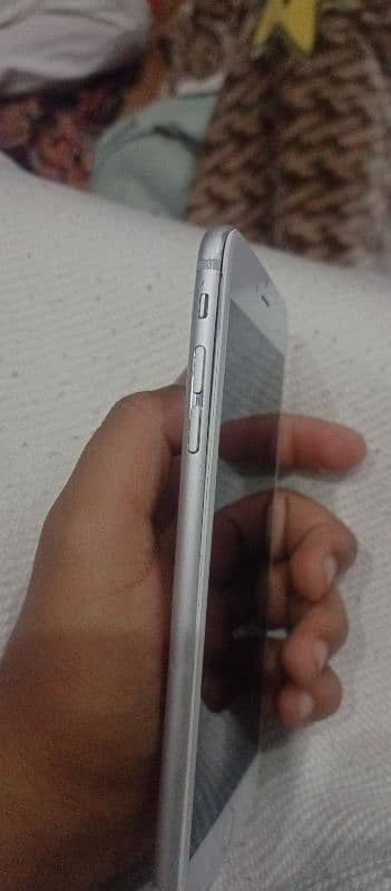 Iphone6plus PTA approved in low price. 3