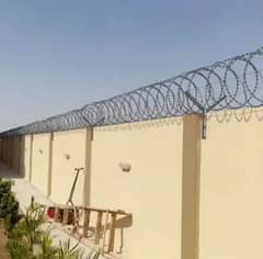 chain link fence razor wire barbed wire welded mesh Security Wire jali