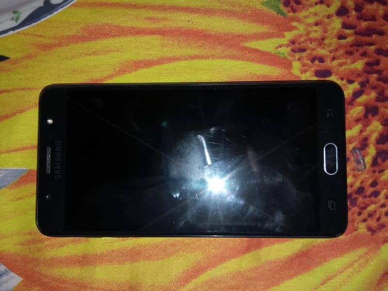 samsung J7 Max 0
