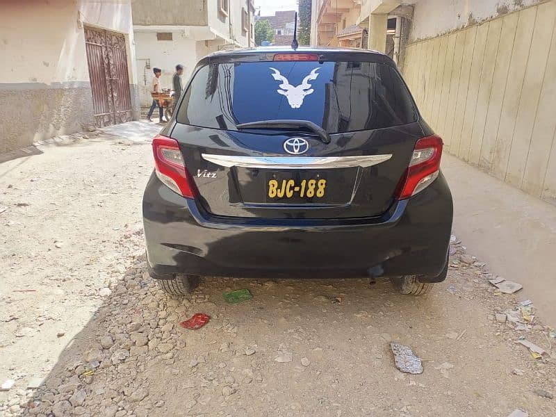Toyota Vitz 2014-17 3