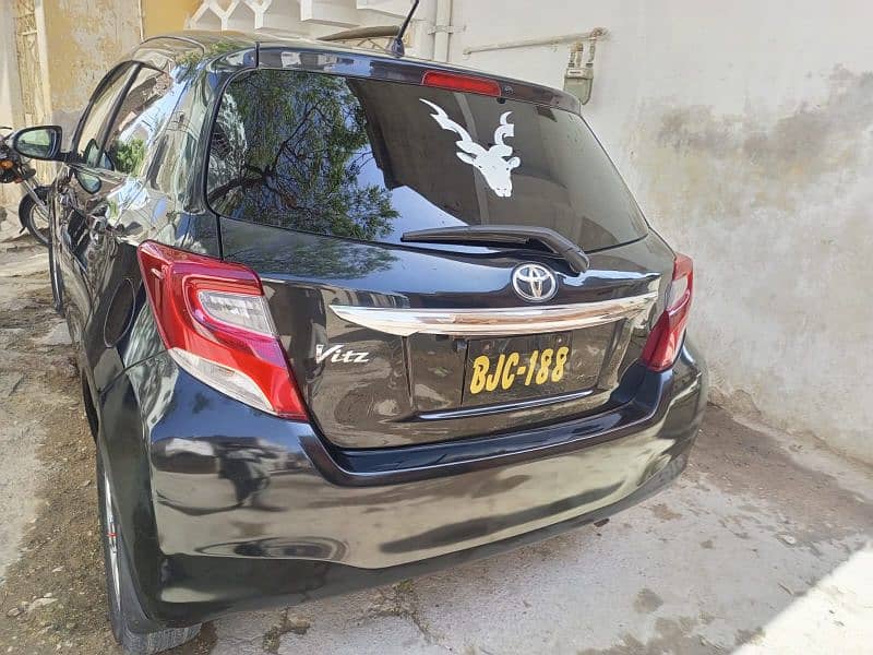 Toyota Vitz 2014-17 9