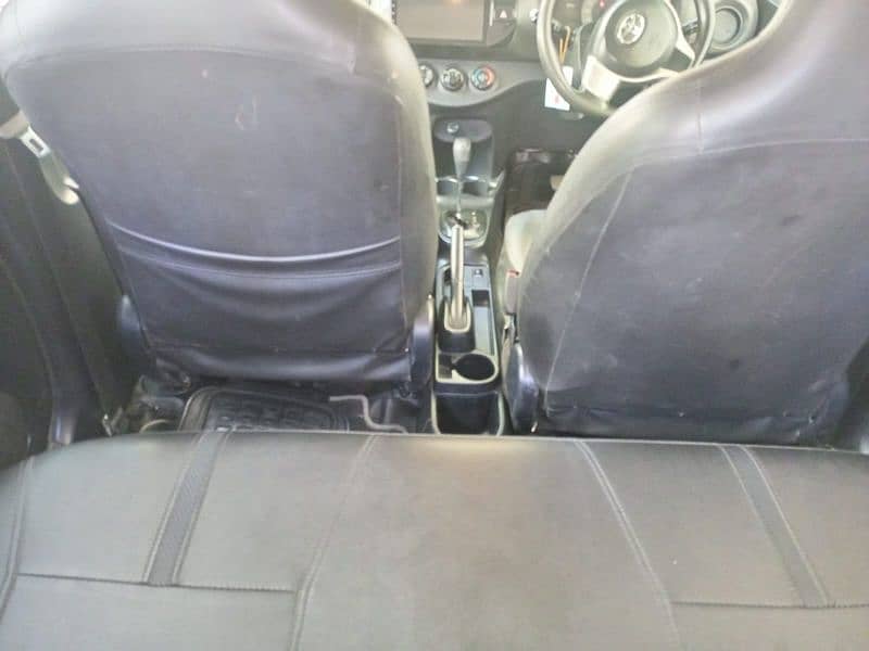Toyota Vitz 2014-17 14