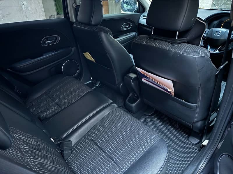 Honda Vezel 2016 8