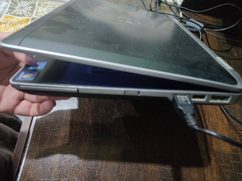 Dell Latitude E6420 Core i5 2nd gen 2