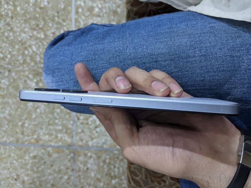 tecno spark 20C 4/128 3