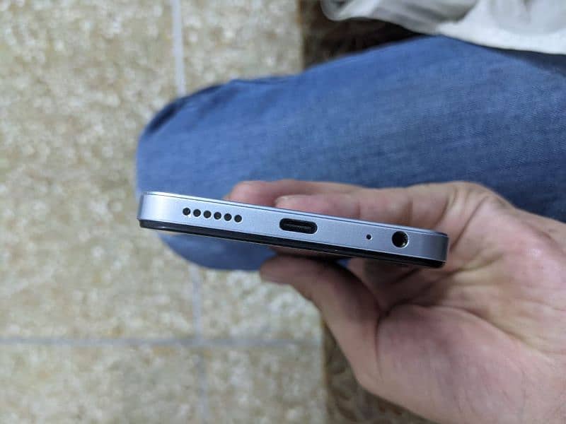 tecno spark 20C 4/128 4