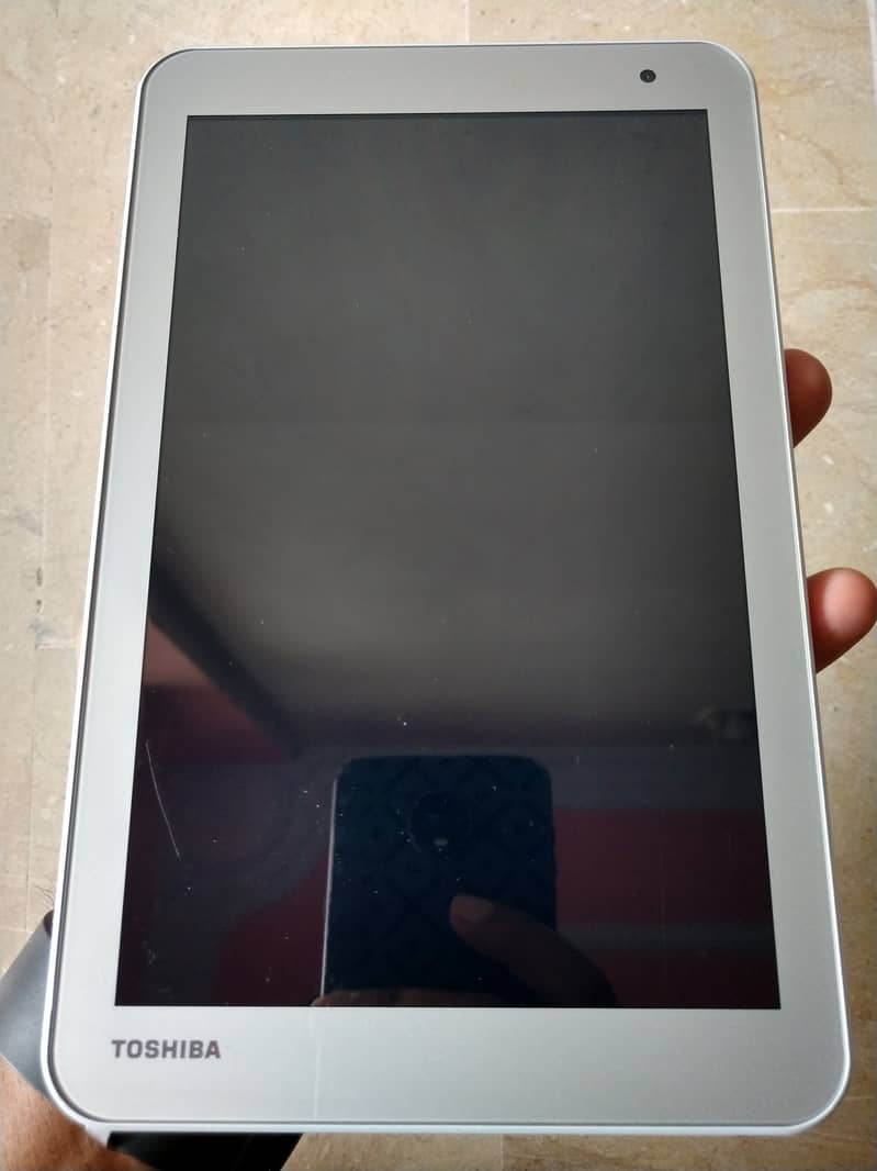Windows 8.1 Tablet 2GB Ram 32GB Rom (( Chash On delivery Avilable)) 14