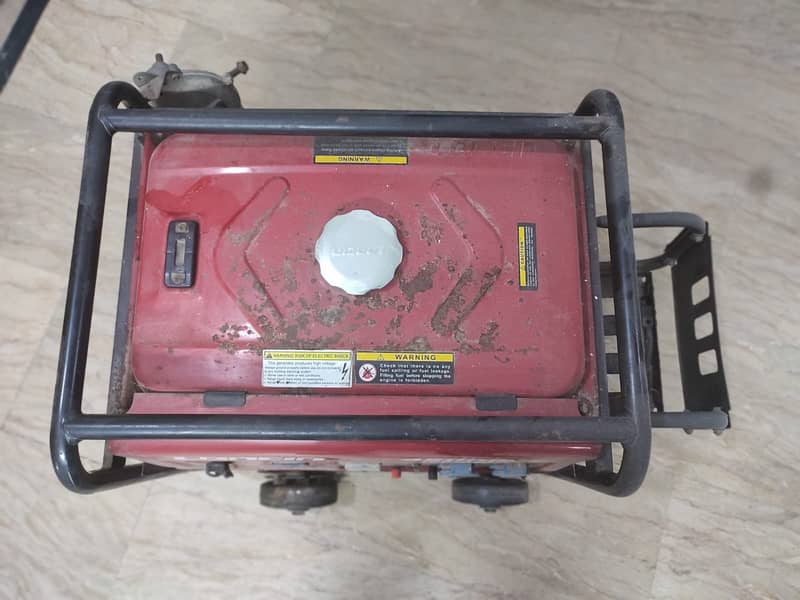 Loncin LC4900DDC - Petrol & Gas Generator 1