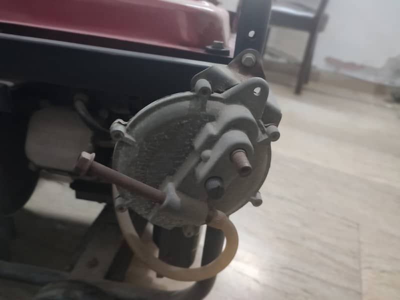 Loncin LC4900DDC - Petrol & Gas Generator 5