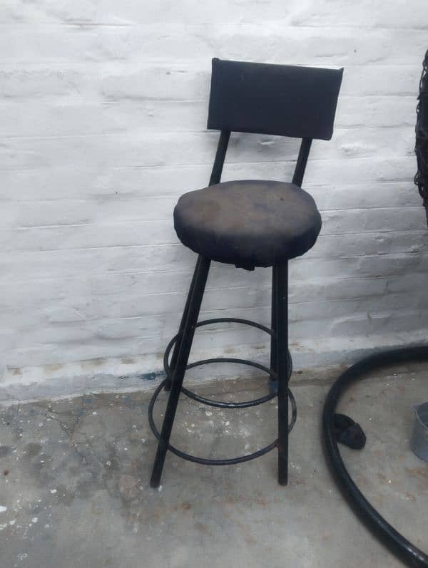 chair 0