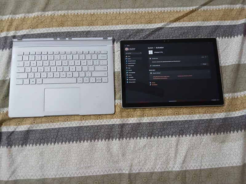 Microsoft Surface book 0