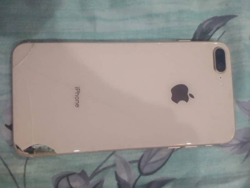 iPhone 8 Plus non pta 4