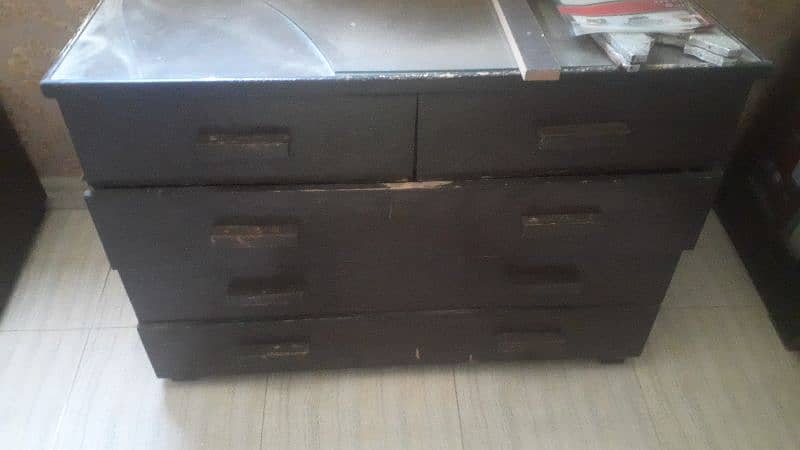 dressing table . . . 8