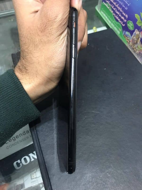 Iphone 7plus 128gb Pta Fixed price 1