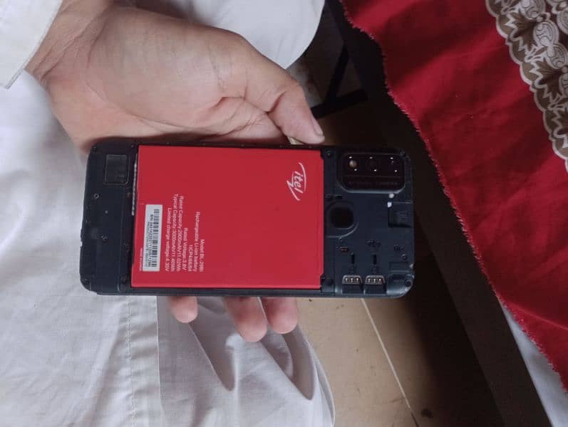 itel a48 2 32 with box 1