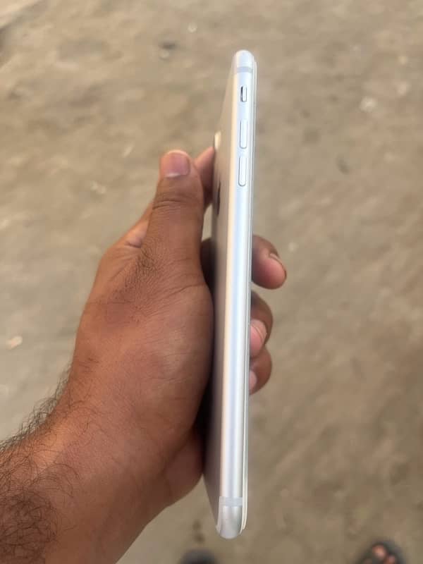 iPhone 7 Plus pta approved 3