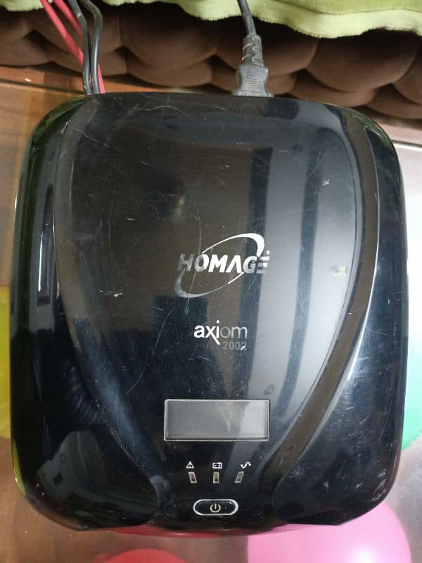 UPS Homeage 24V Axiom 2002 double battery 0