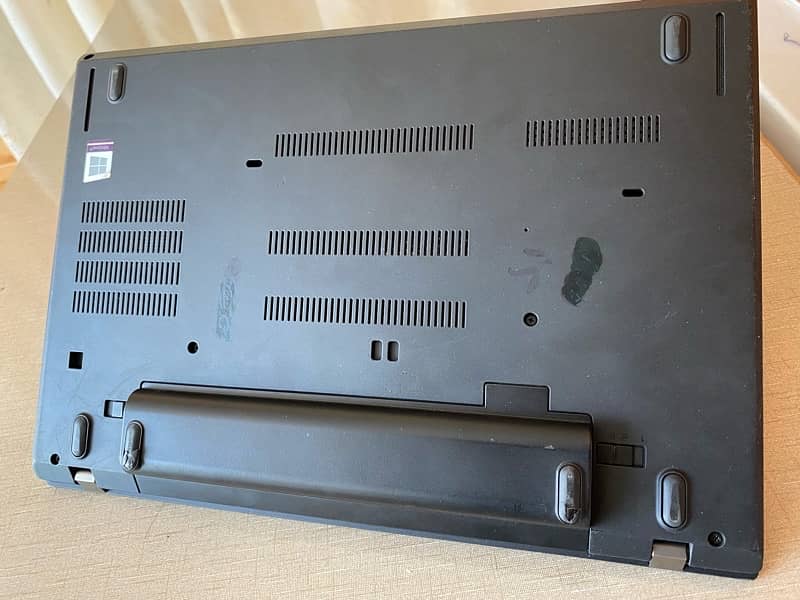 lenovo Thinkpad Core i5, 8th generation. 3