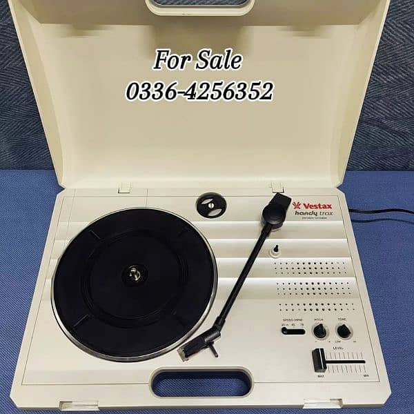 Beautiful Excellent Vestax Turntable Player decorations 0