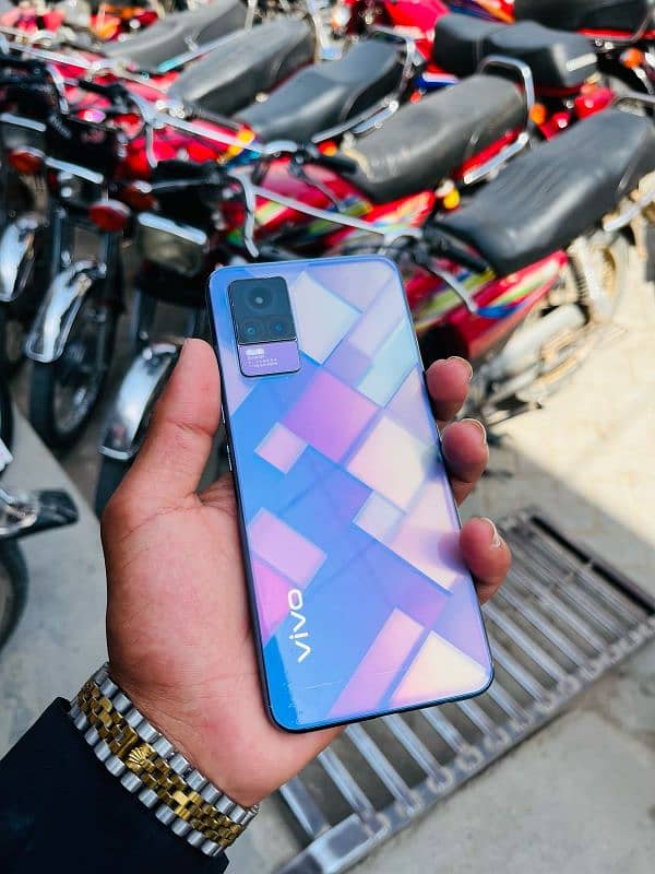 Vivo V21e 8/128 Full Box Exchange Possible Good Mobile 5