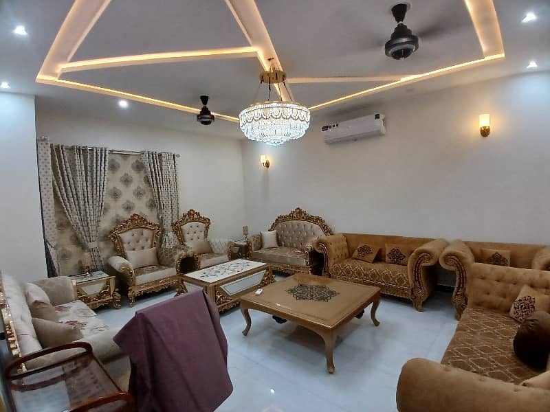 Centrally Located Upper Portion In DHA Phase 4 Is Available For rent 1