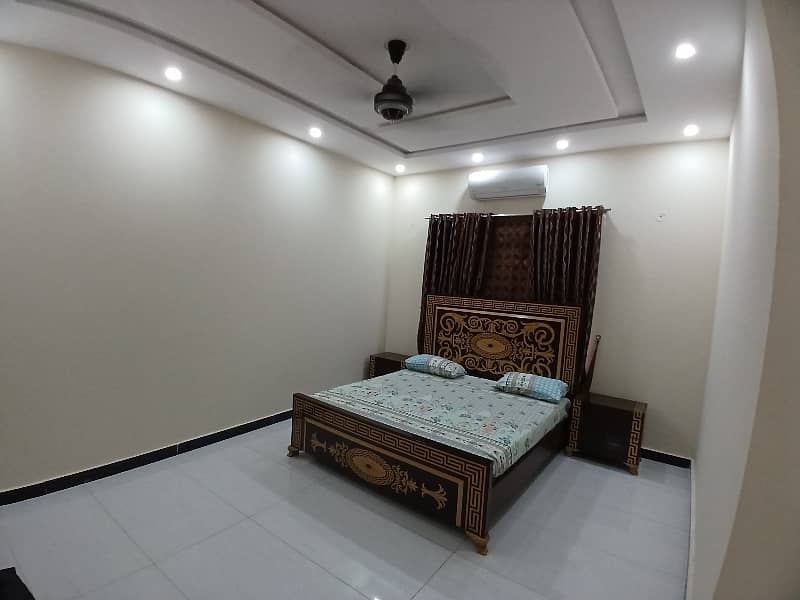 Centrally Located Upper Portion In DHA Phase 4 Is Available For rent 7