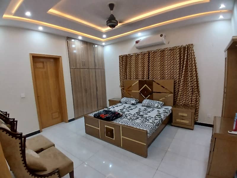 Centrally Located Upper Portion In DHA Phase 4 Is Available For rent 17