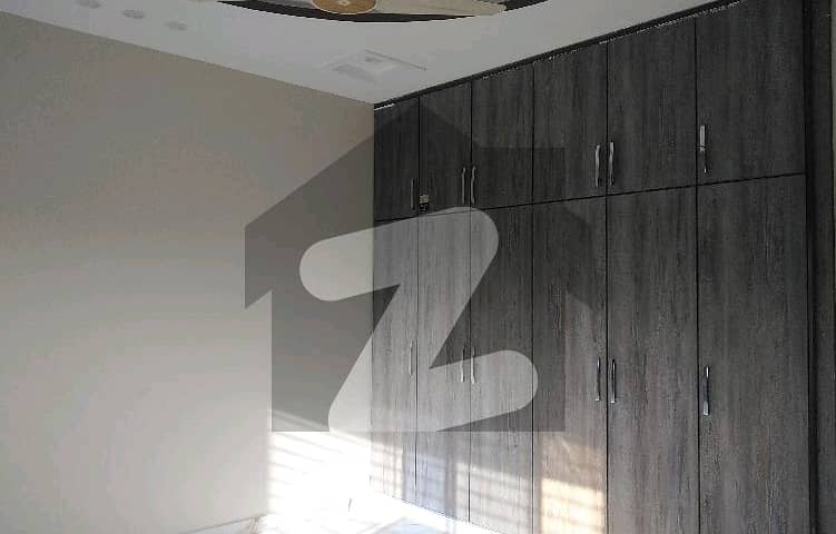 Avail Yourself A Great 3200 Square Feet House In I-8/2 1