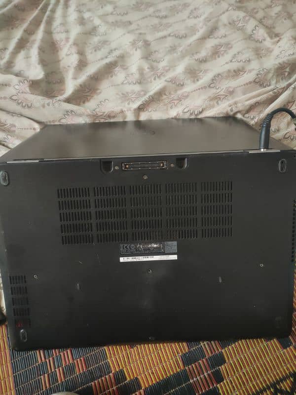 Laptop Core i7 with 2 GB Dedicated Graphics Card 2